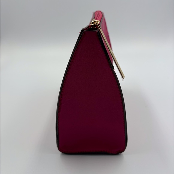 Elizabeth Arden Dark Pink Makeup Bag - Picture 2 of 7